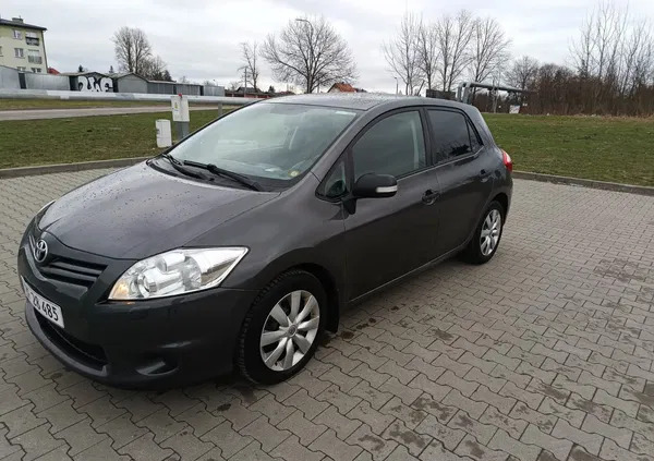 toyota auris lębork Toyota Auris cena 25900 przebieg: 201250, rok produkcji 2010 z Lębork